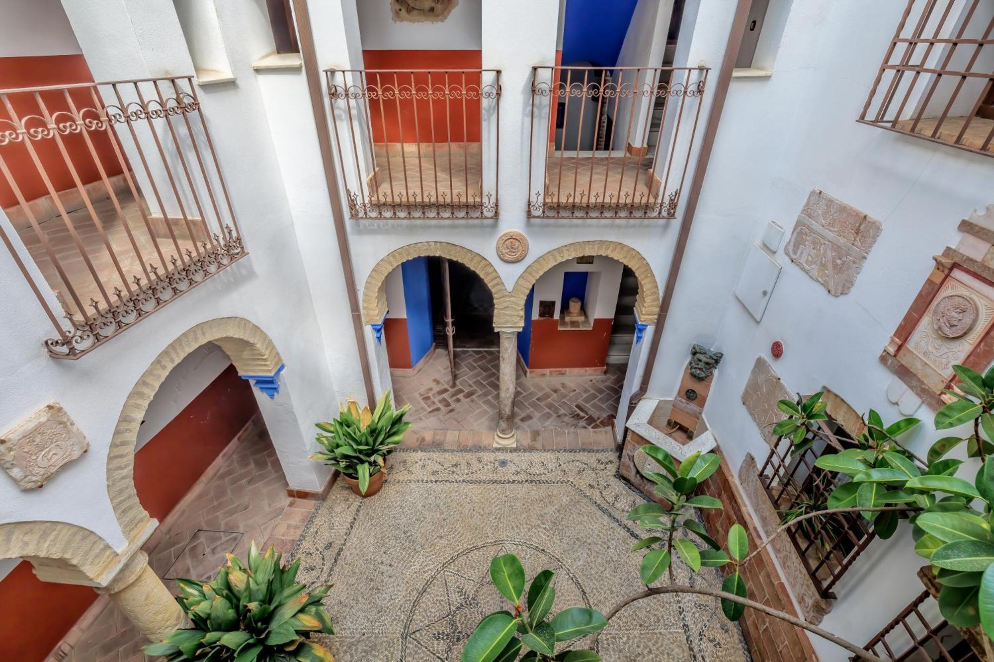 El Capricho De 1849 & Parking Apartment Kordoba Bagian luar foto
